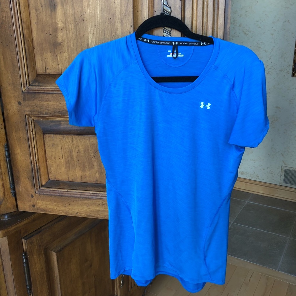 Under Armour heatgear short sleeve blue shirt